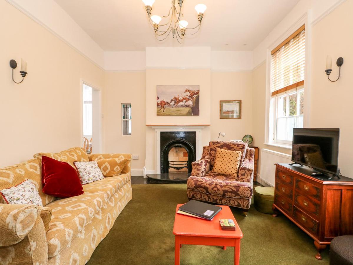 Magdalene House Villa Louth  Bagian luar foto