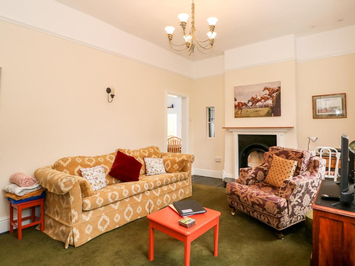 Magdalene House Villa Louth  Bagian luar foto